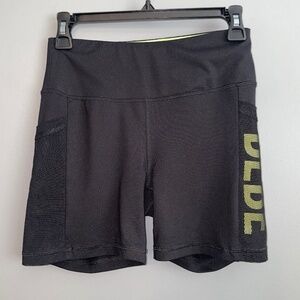 EUC Bebe Sport Net Mesh Pocket Biker Shorts Black Lime Green Size Small